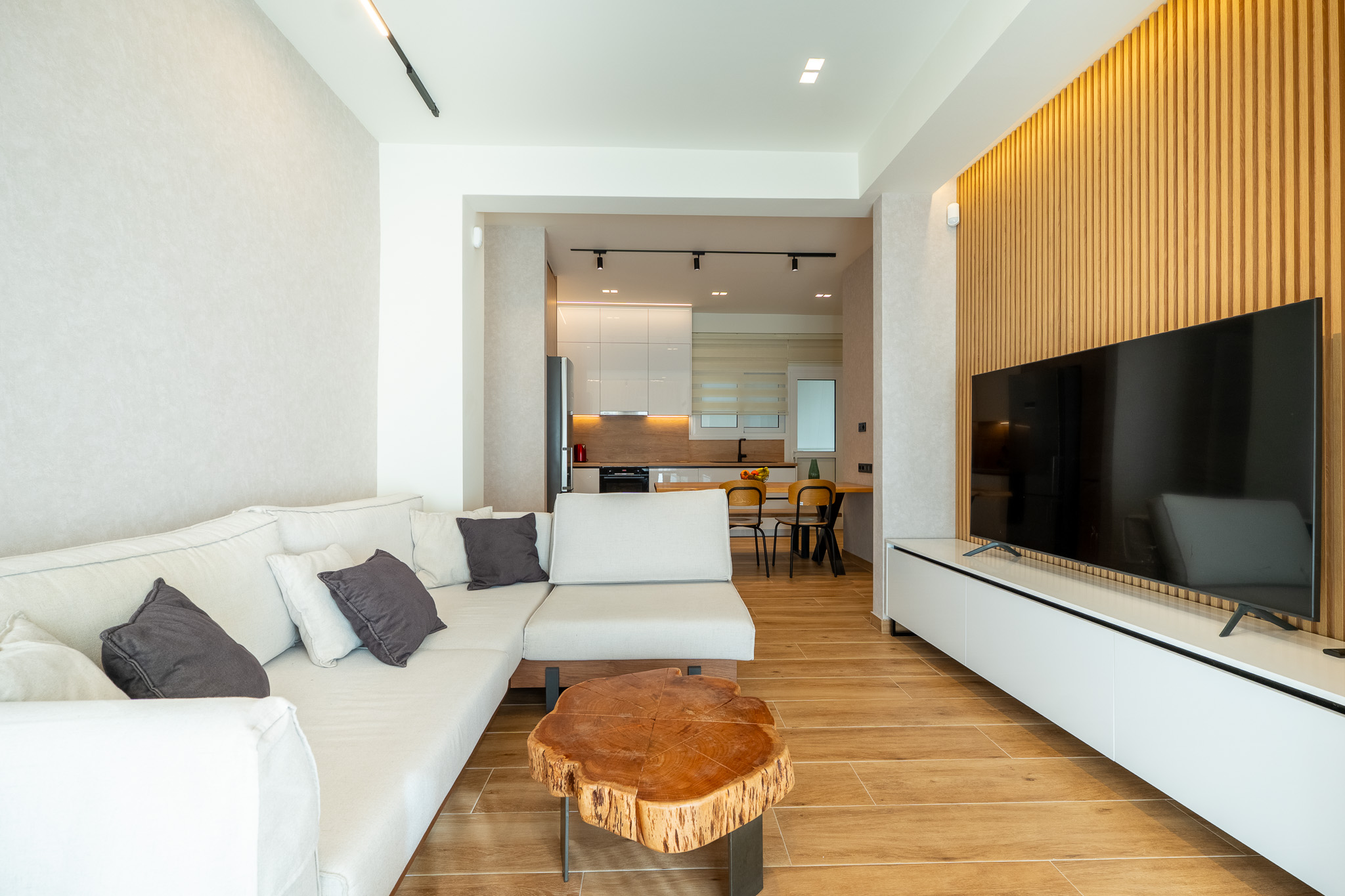 A&K Chorothetisis &middot; Scandinavian renovation, Athens